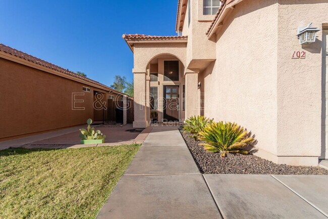 Photo - 1836 N Stapley Dr Unit 102