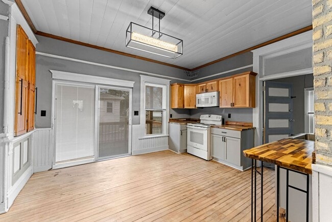 Photo - 1515 Liberty St Unit Lower