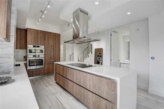 Photo - 155 E Boca Raton Rd