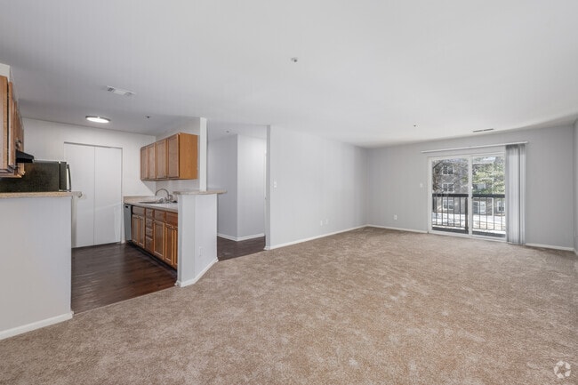 3BR, 3BA - 1,230SF - Living Room
