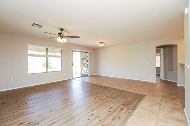 Photo - 9300 E Fairbrook St