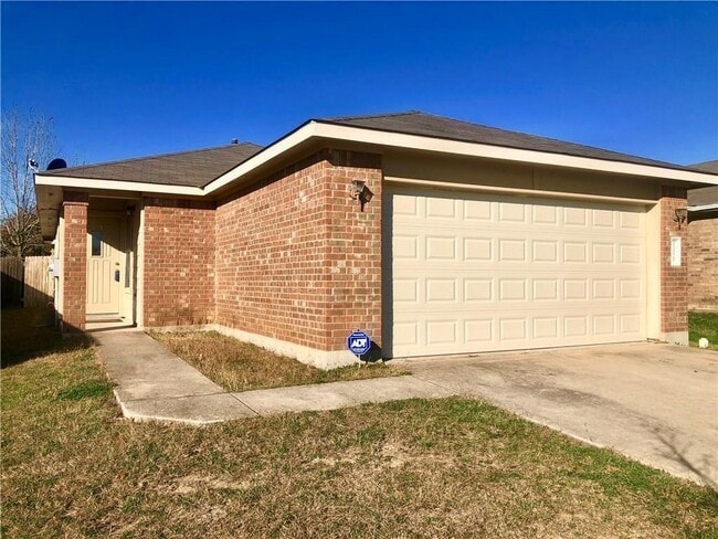 Building Photo - 13020 Date Palm Trail