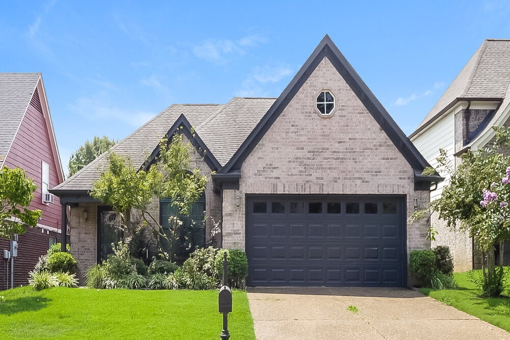 Photo - 200 Magnolia Garden Ln