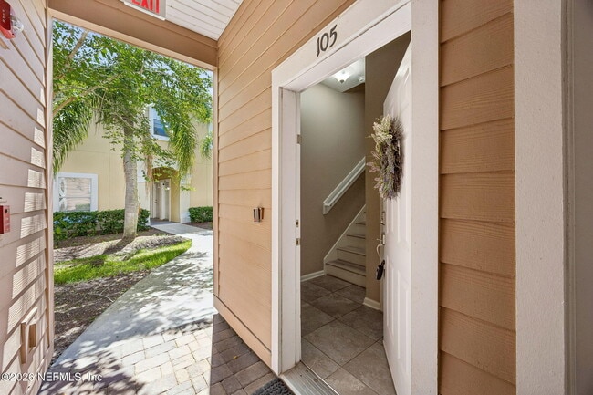 Building Photo - 201 Larkin Pl Unit 105
