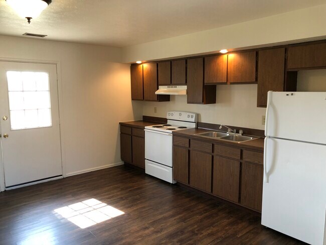 Photo - Amherst Park Unit 1