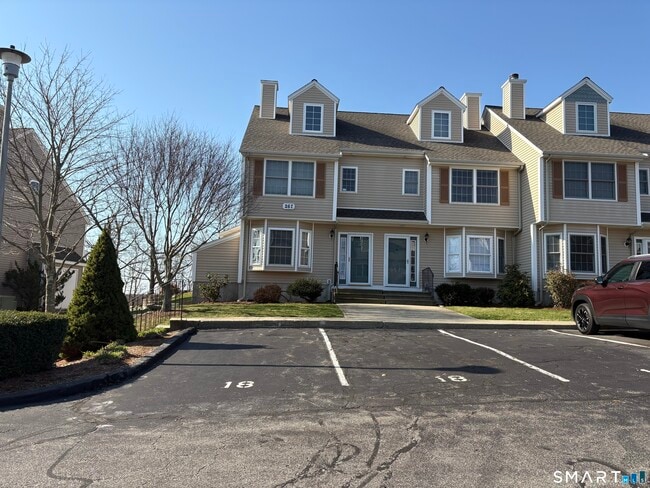 Photo - 267 Bridge St Unit 18