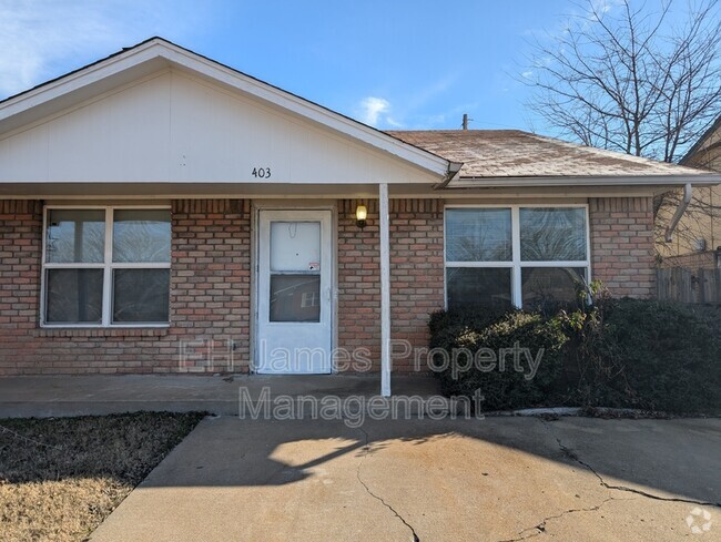 Building Photo - 403 S Elm Ct Rental