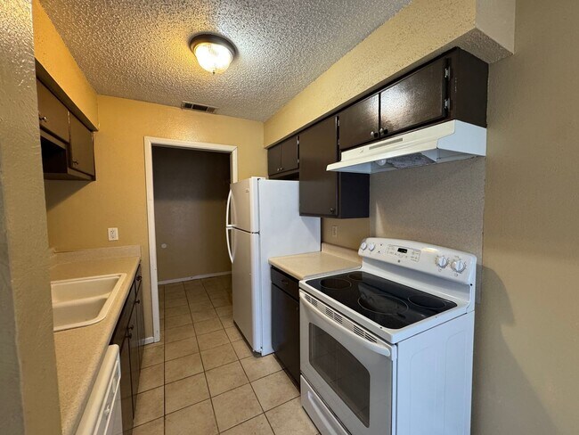 Photo - 1102 Covey Ln Unit # A