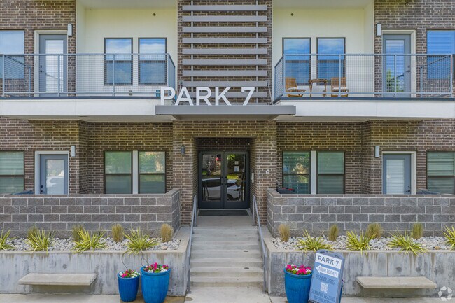 Park 7