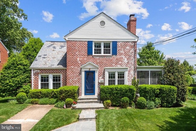 Photo - 5209 Nahant St House