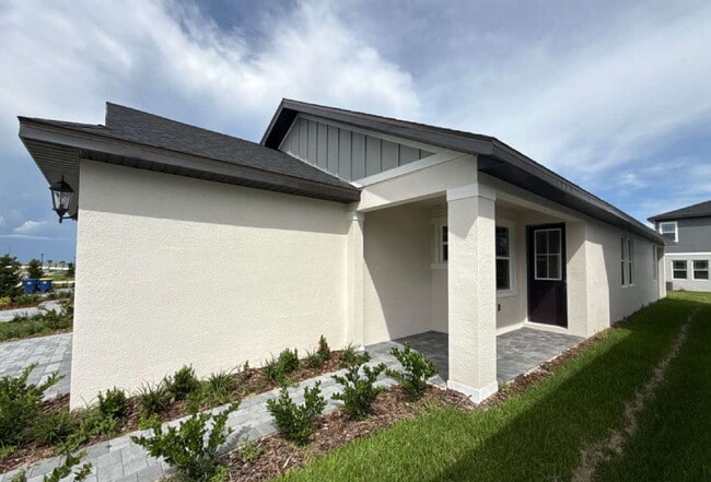 Building Photo - Brand New 3-Bedroom with 2 Full Baths in Beautiful Minneola!