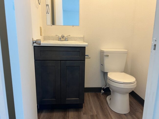 Photo - Great Duplex in North Springfield