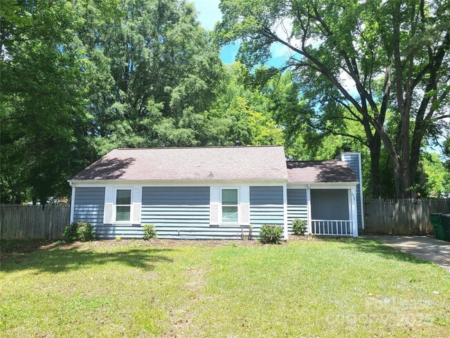 Photo - 6929 Delta Lake Dr House