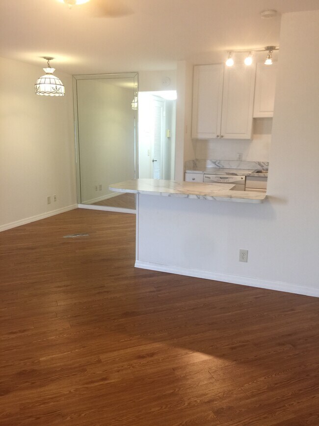 Photo - 91 Berkshire D Unit 91 Berkshire D