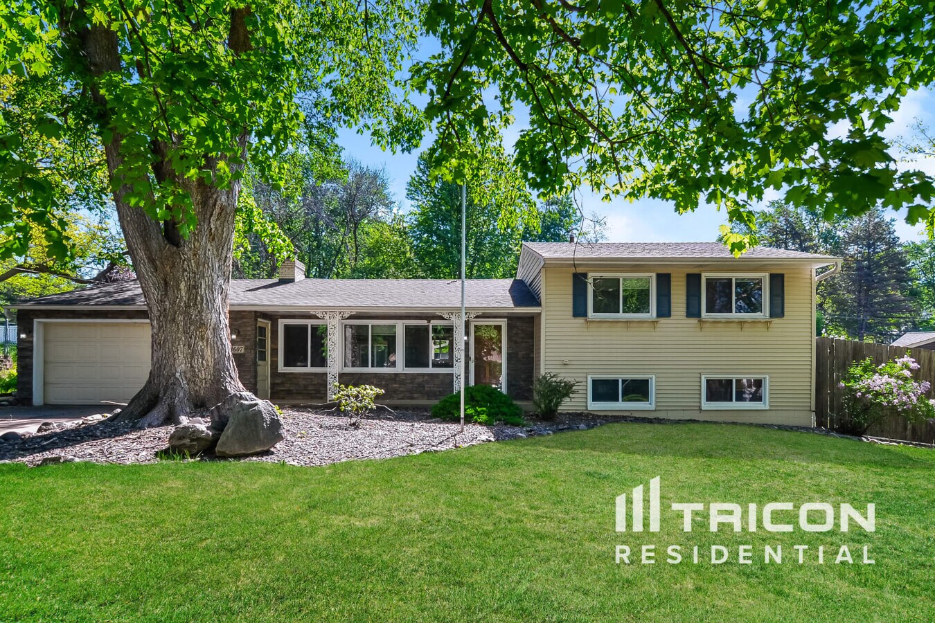 Photo - 3607 Robinwood Terrace House