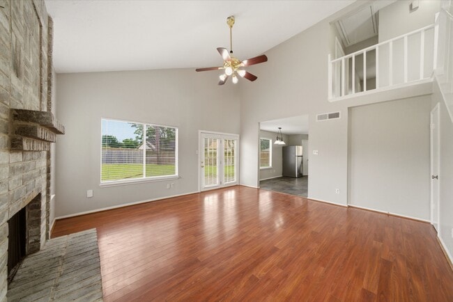 Photo - 1146 Woodbridge Ave