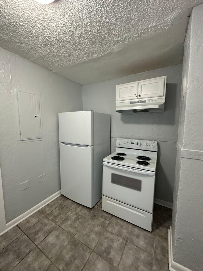 Photo - Fully Renovated 2/1 Single Family House Available for Immediate Rent!
