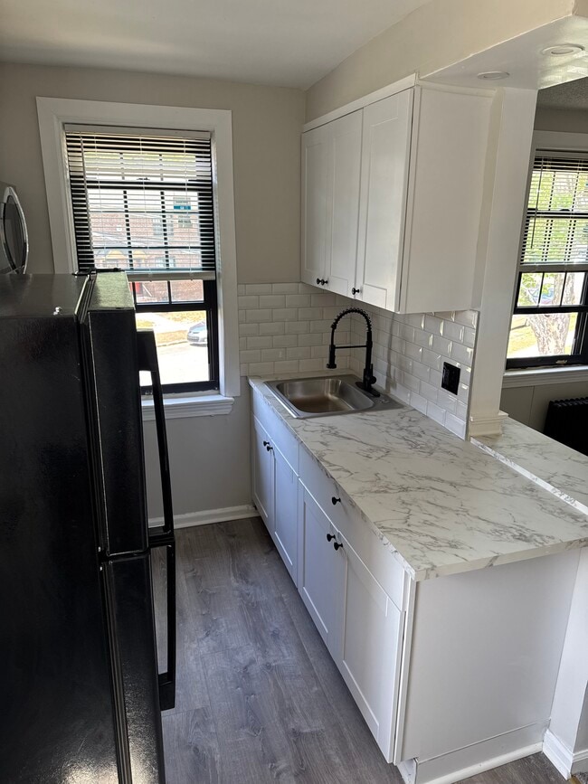 Photo - 3243 Floyd Walk