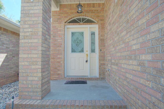 Photo - Milton Oak Meadows Home – Spacious 4 Bedro...