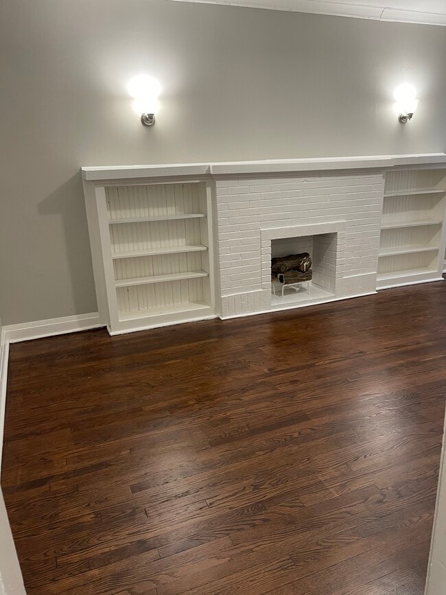 Living room - 3342 W Douglas Blvd