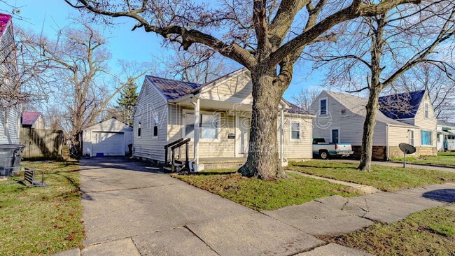 Photo - 809 S 29th St