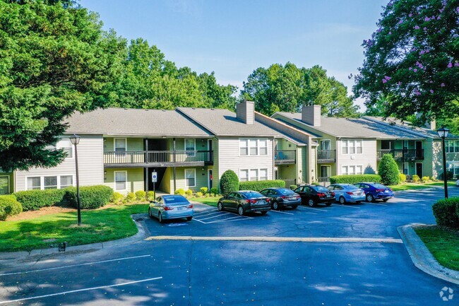 The Madison Apartments - Charlotte, NC | ForRent.com