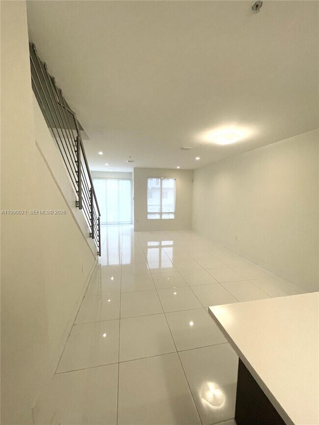 Photo - 6415 NW 102nd Path Unit 204