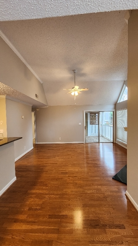 Photo - 2502 Cranbrook Ln Unidad 4