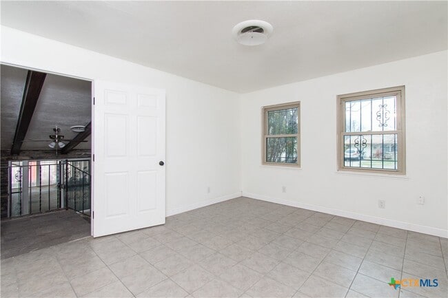 Photo - 1806 Glendale Dr