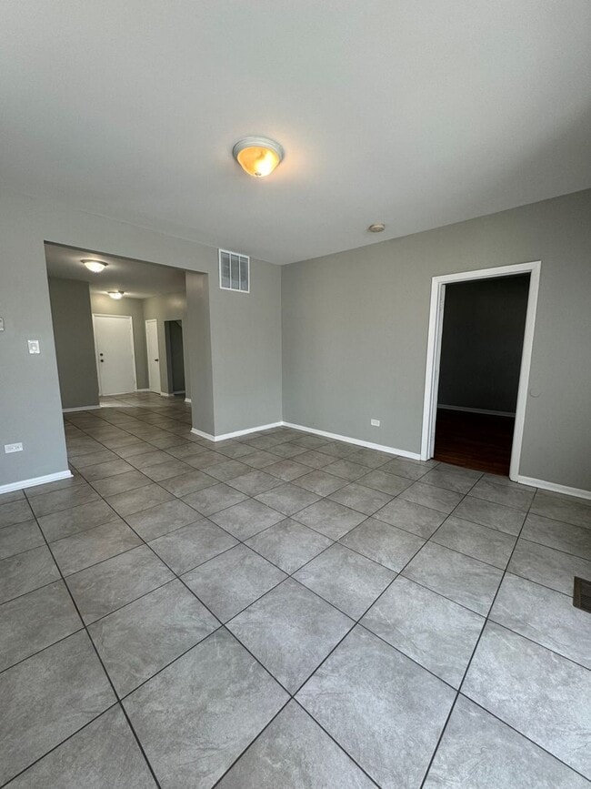 Photo - 2 Bedroom 1 Bathroom House in Calumet City...