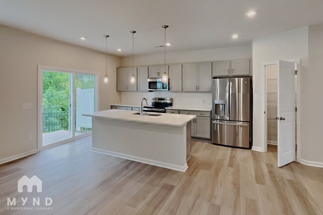 Photo - 6057 Longar Ln