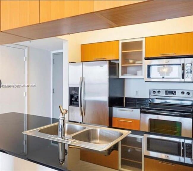 Photo - 750 N Bayshore Dr Unit 750 N Bayshore Dr # 5104