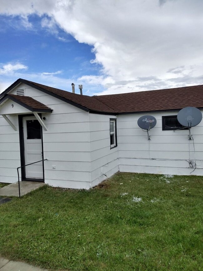 Building Photo - 1 Bed, 1 Bath Home in Absarokee