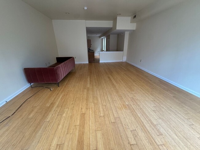 1514 N 17th St Unit 2