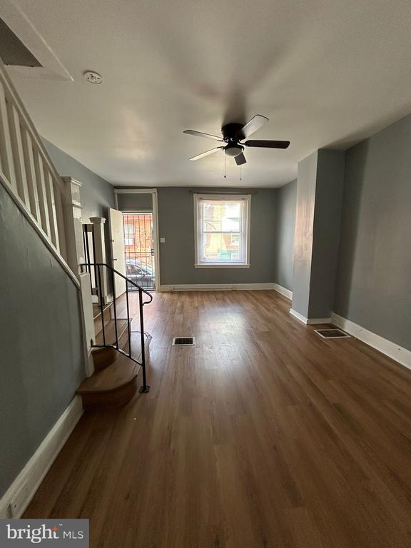 Photo - 2817 N Stillman St