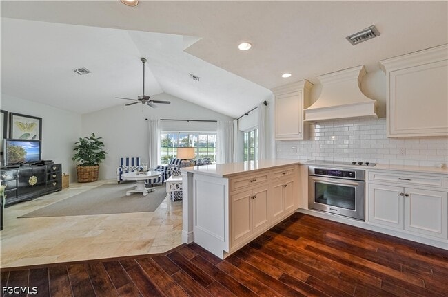 Photo - 28503 La Pluma Way