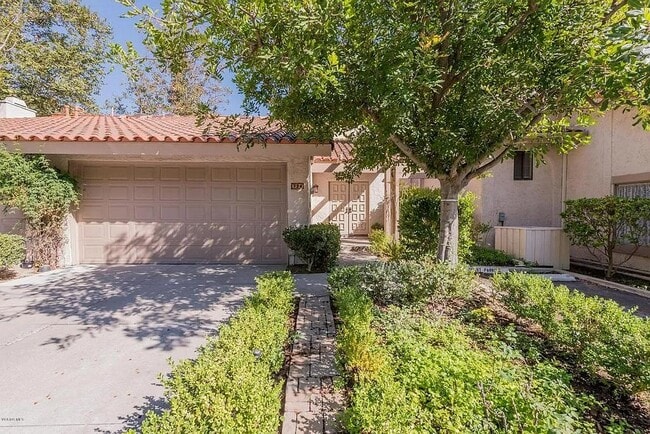 Photo - 724 North Valley Dr