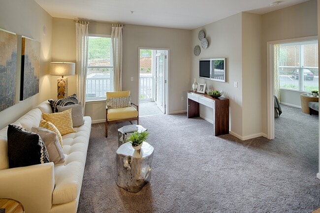 Capital Creek at Heritage Apartments