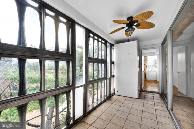 Photo - 1311 Delaware Ave SW Unit SOUTH 231