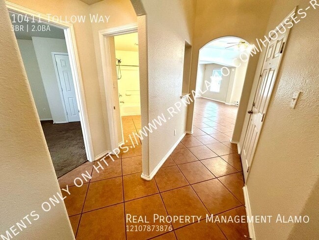 Photo - 10411 Tollow Way