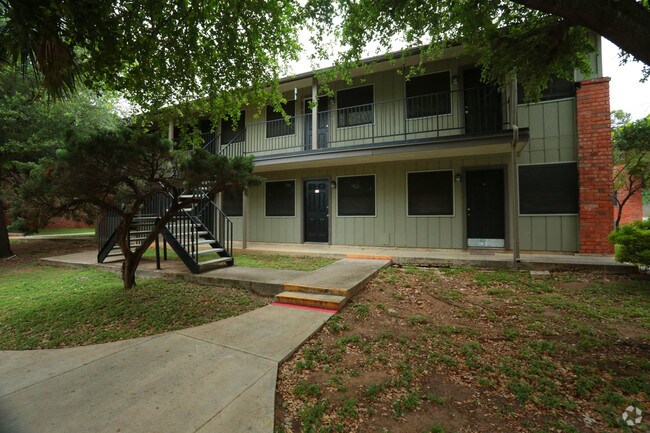 Spanish Spur - Spanish Spur Apartments