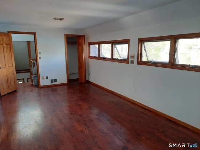 Photo - 200 N Main St