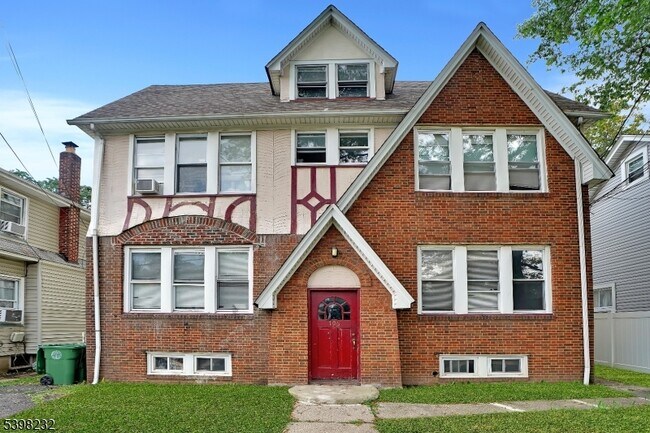 Photo - 706 Chestnut St Unit 3