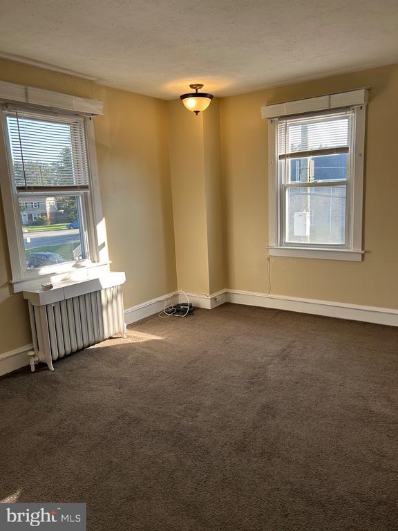 Photo - 1005 Weller Ave