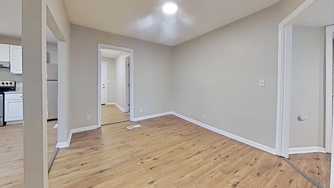 Photo - 7409 Sparta Ave