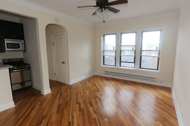 Photo - 4644 N Paulina St Unit 114