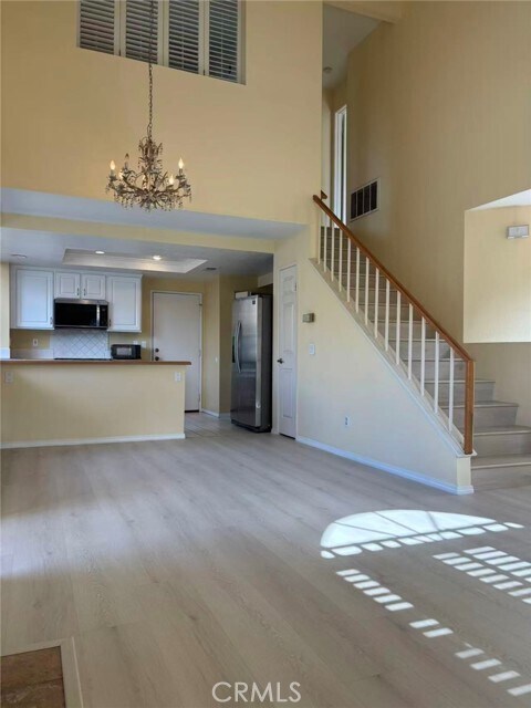 Photo - 7 Costero Aisle