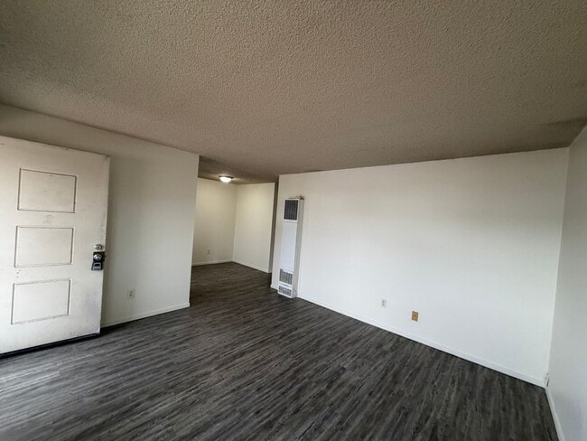 Photo - NE134-Robinson, Lorenz Unidad 2