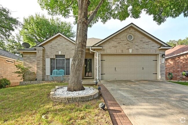 Building Photo - 2041 Desco Dr Rental
