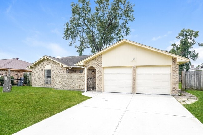 Photo - 13914 Duncannon Dr